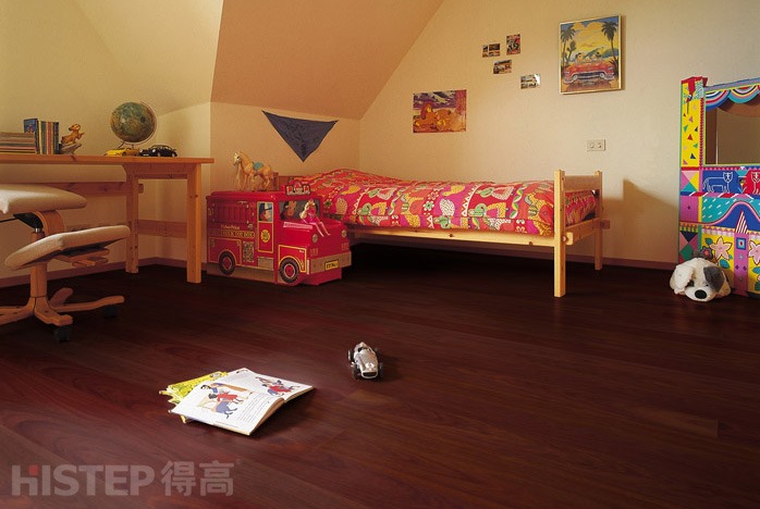 怎樣用實(shí)木復(fù)合地板打造高端豪華家裝？ 得高Par-ky實(shí)木復(fù)合地板